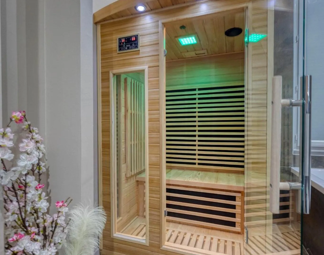 L'Ame Etoilee - Love Room Avec Balneo & Sauna Grenoble Appartement